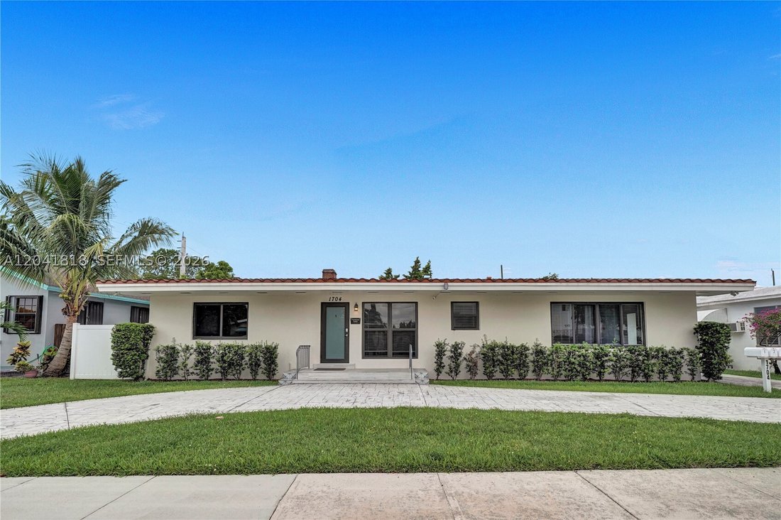 House in Hollywood, Florida, United States 2 - 18260890
