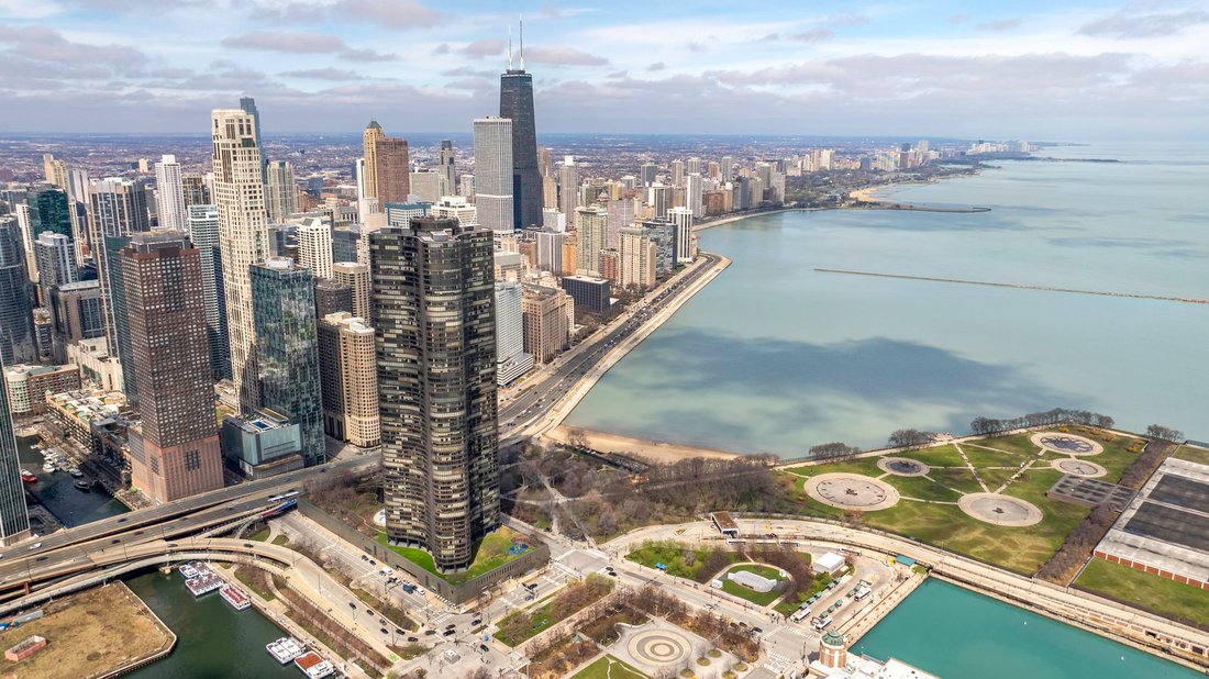 Condo in Chicago, Illinois, United States 3 - 18264813