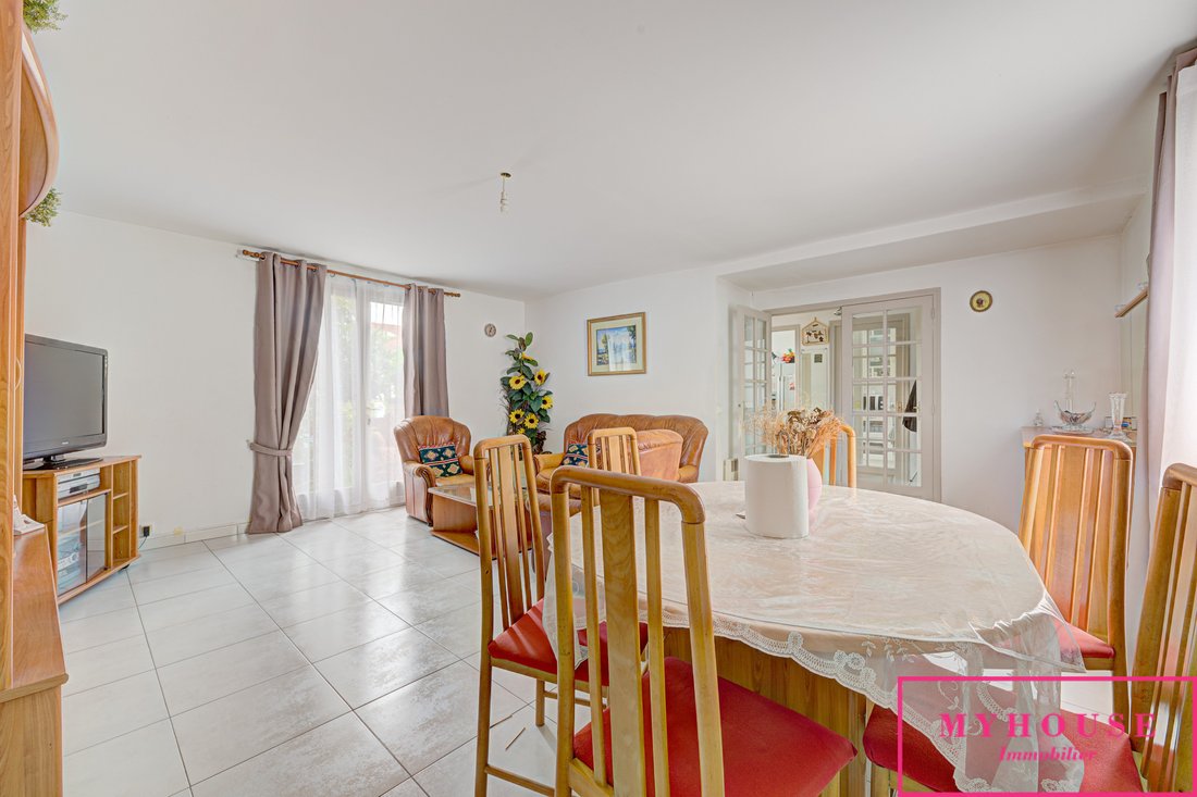 House in Champ des Oiseaux, Bagneux, France 3 - 18261126