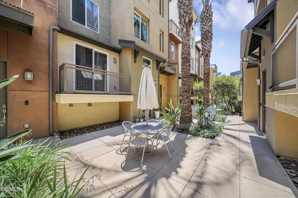 Condo in Irvine, California, United States 4 - 18260621