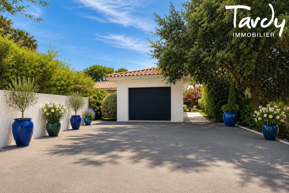 Villa in Nord, Sanary-sur-Mer, France 4 - 18265700