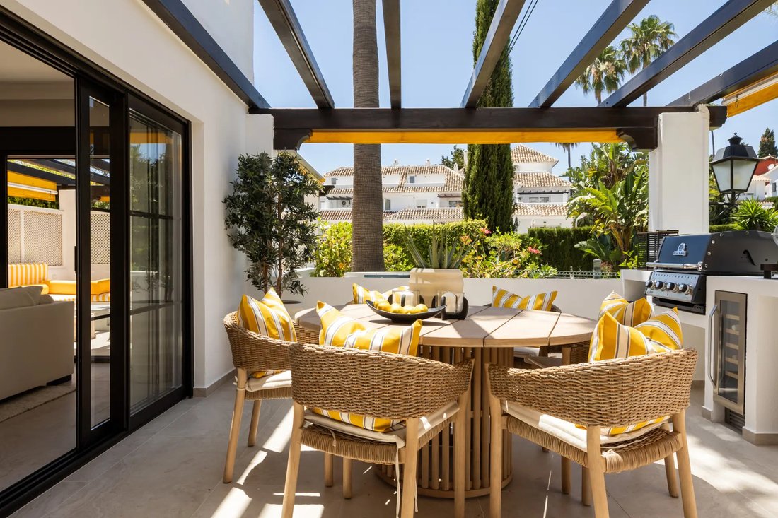 Wohnung in Nueva Andalucía, Marbella, Spanien 4 - 18265796