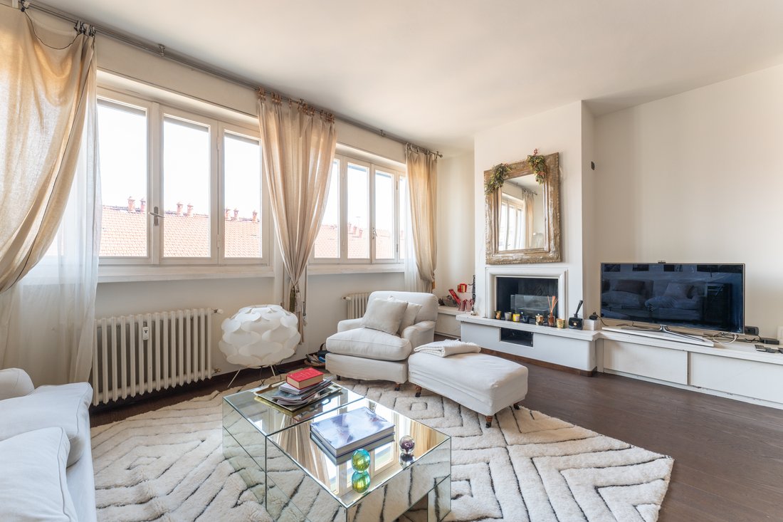 Apartment in Independence - Queen Giovanna, Milan, Italy 2 - 18265430