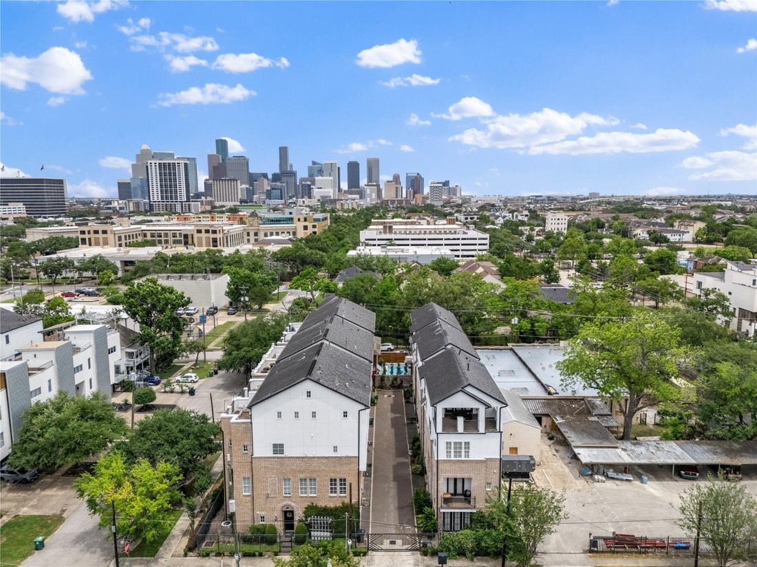 House in Houston, Texas, United States 3 - 18265032