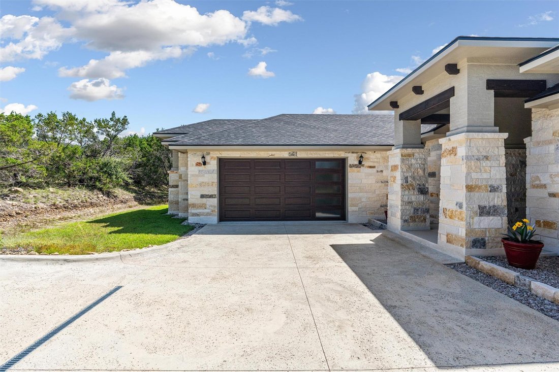 House in Marble Falls, Texas, United States 2 - 18265432