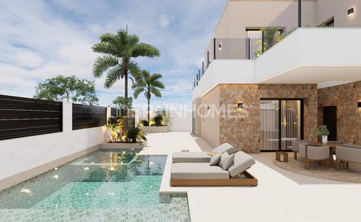 Villa in San Pedro del Pinatar, Región de Murcia, Spain 1