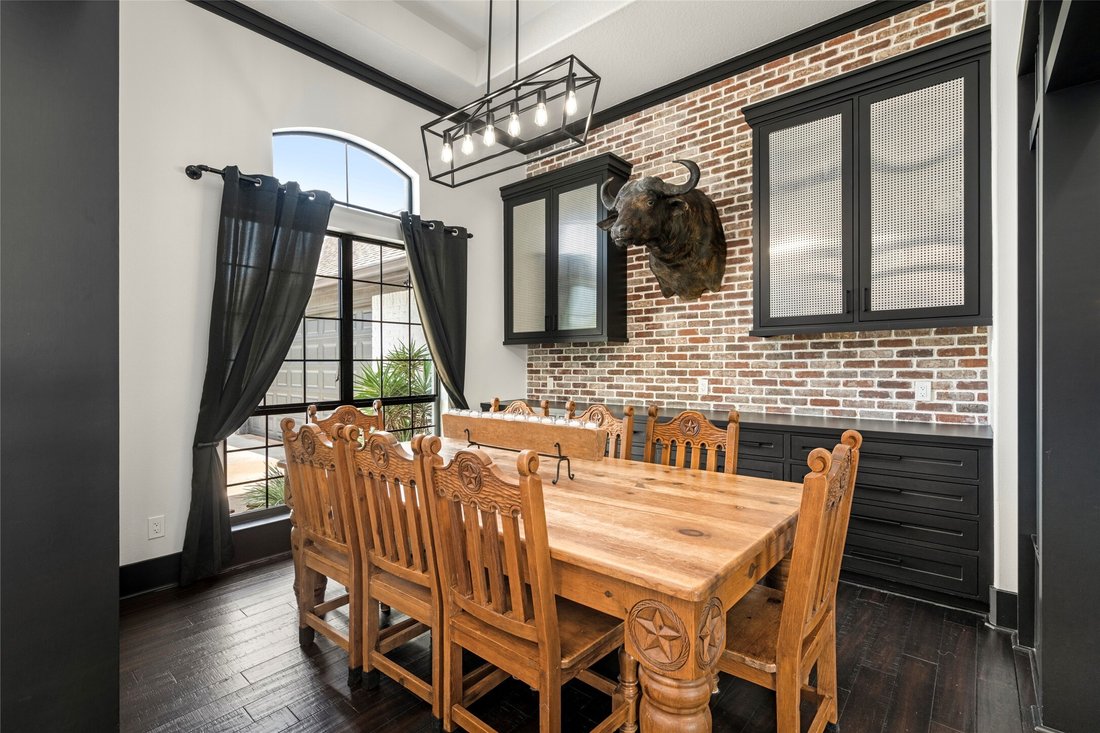 House in Friendswood, Texas, United States 5 - 18261549