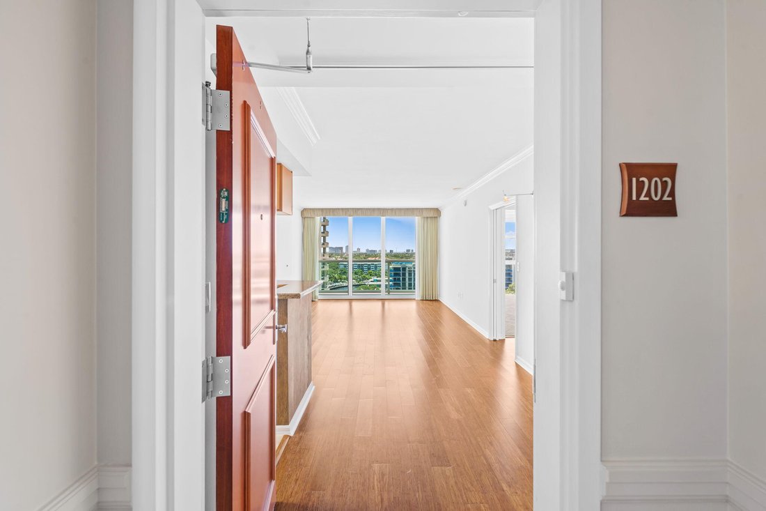 Condo in Fort Lauderdale, Florida, United States 3 - 18152626