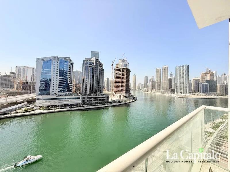 Apartment in Business Bay, Dubai, United Arab Emirates 1 - 18260393