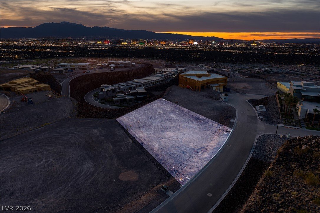 Land in Henderson, Nevada, United States 2 - 18261718