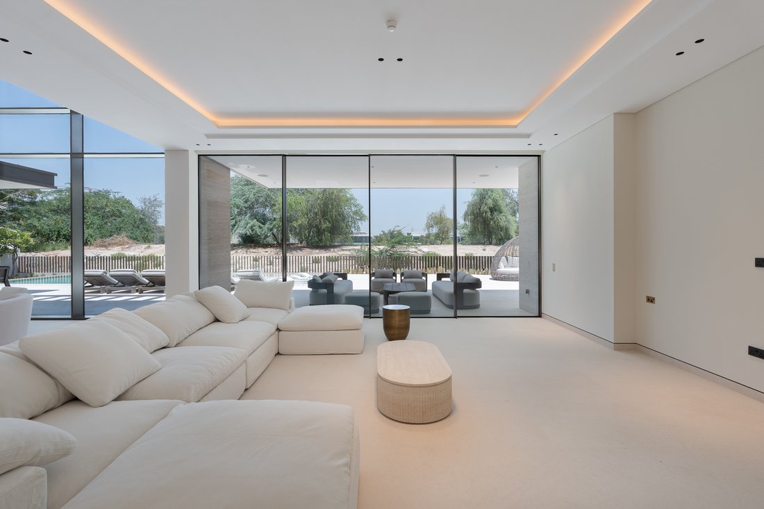 Villa in Hadaeq Sheikh Mohammed Bin Rashid, Dubai, United Arab Emirates 3 - 18262041