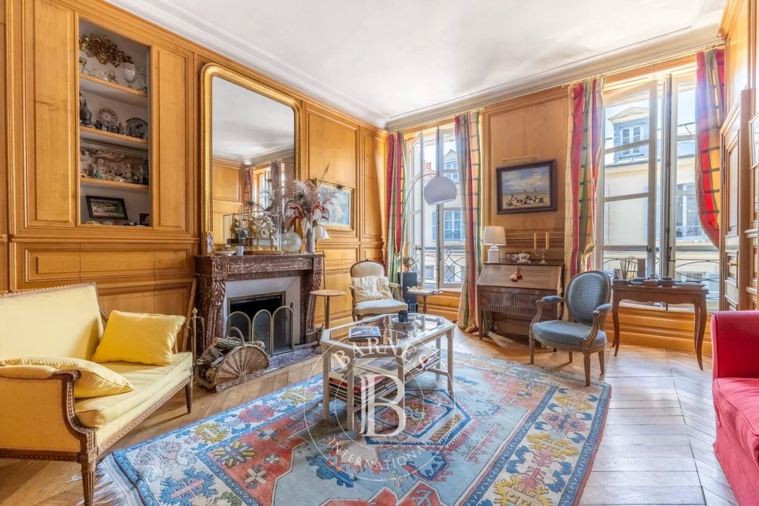 Apartment in Notre Dame, Versailles, France 1 - 18261942