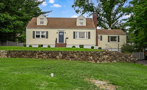 House in Morris Plains, New Jersey, United States 1