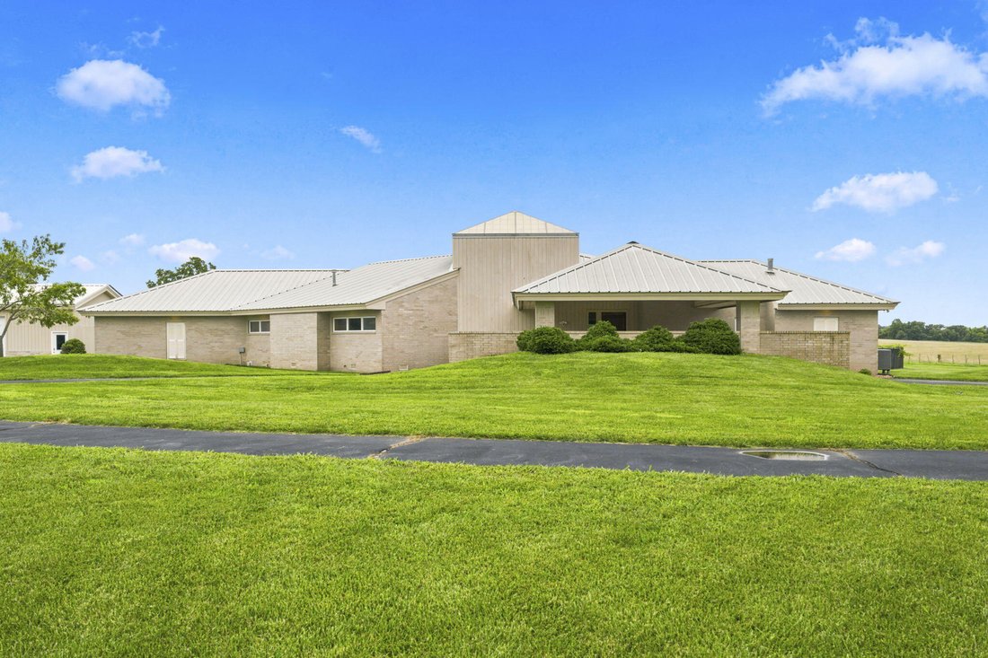 House in Rogersville, Missouri, United States 2 - 18260971