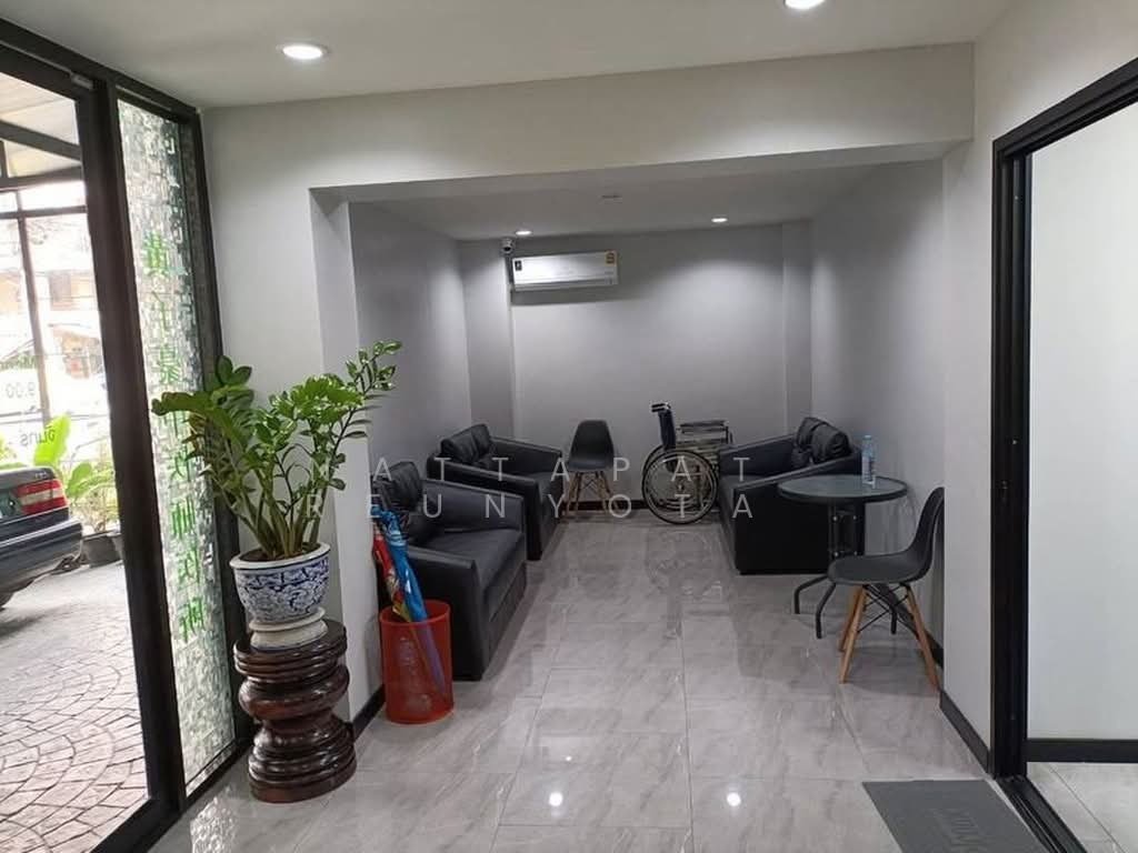 House in Bangkok, Krung Thep Maha Nakhon, Thailand 3 - 18262520