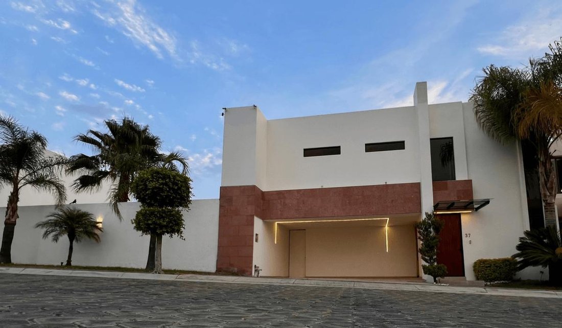 House in Tlaxcalancingo, Puebla, Mexico 2 - 18261530