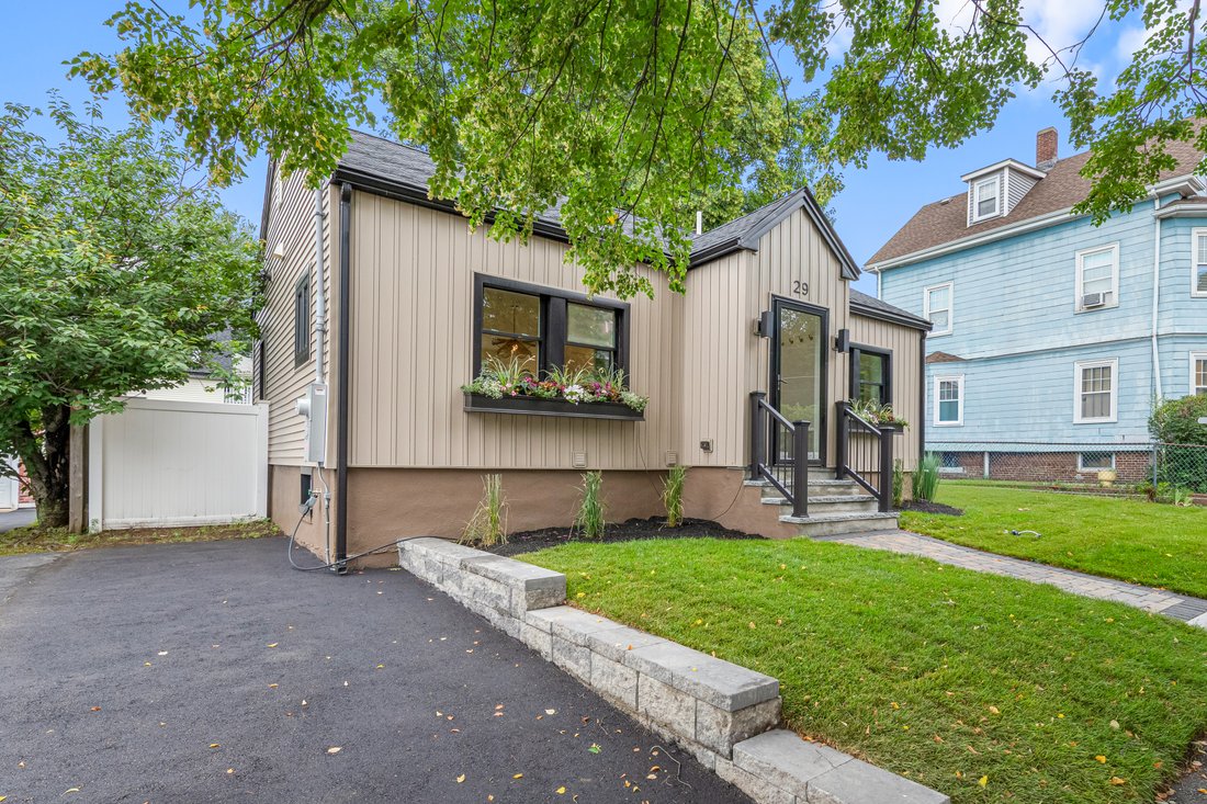 House in Medford, Massachusetts, United States 4 - 18262803