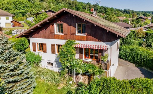 Haus in Saint-Martin-Bellevue, Filliere, Frankreich 1