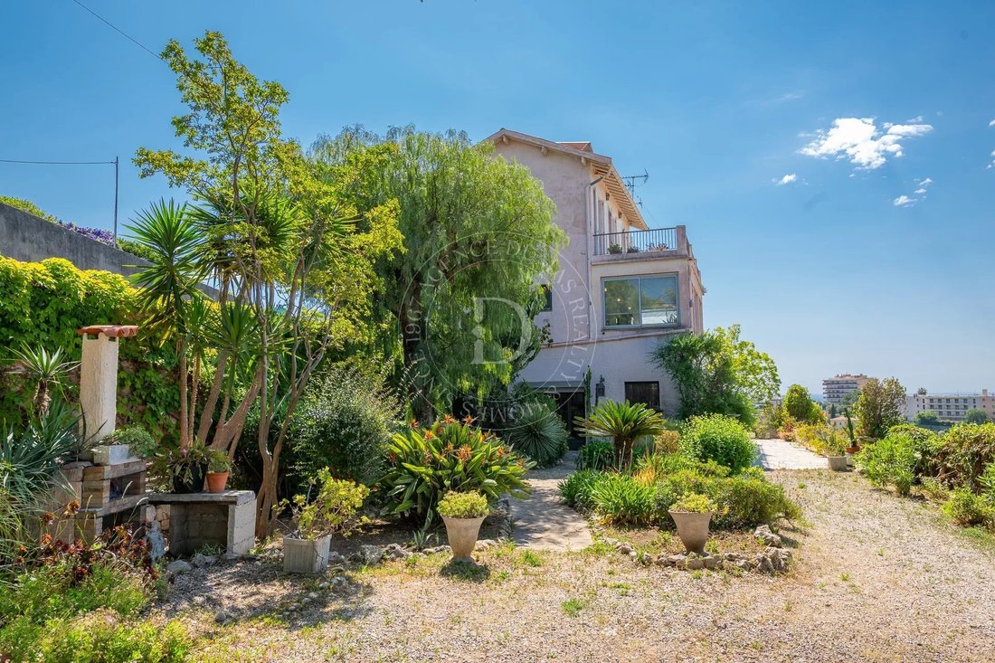 Villa in Fabron, Nice, France 2 - 18261541