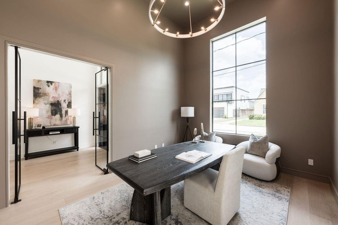 House in Houston, Texas, United States 4 - 18265088
