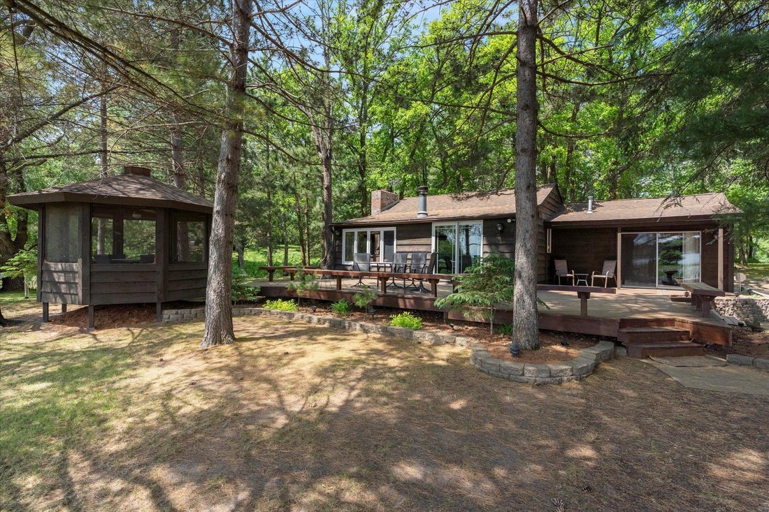 House in Crosslake, Minnesota, United States 3 - 18215883