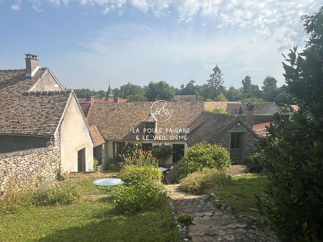 House in Bercheres-sur-Vesgre, Centre-Val de Loire, France 1 - 18261417