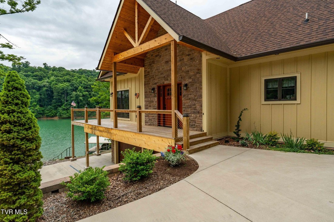House in Mountain City, Tennessee, United States 2 - 18263022
