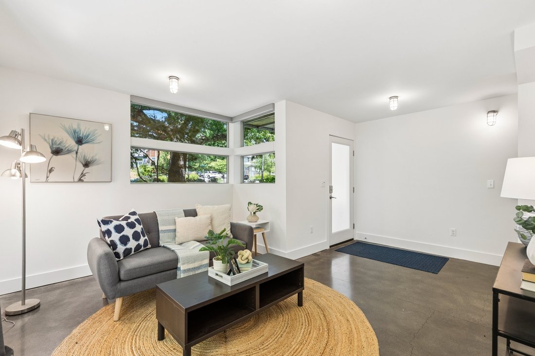 House in Seattle, Washington, United States 3 - 18261821