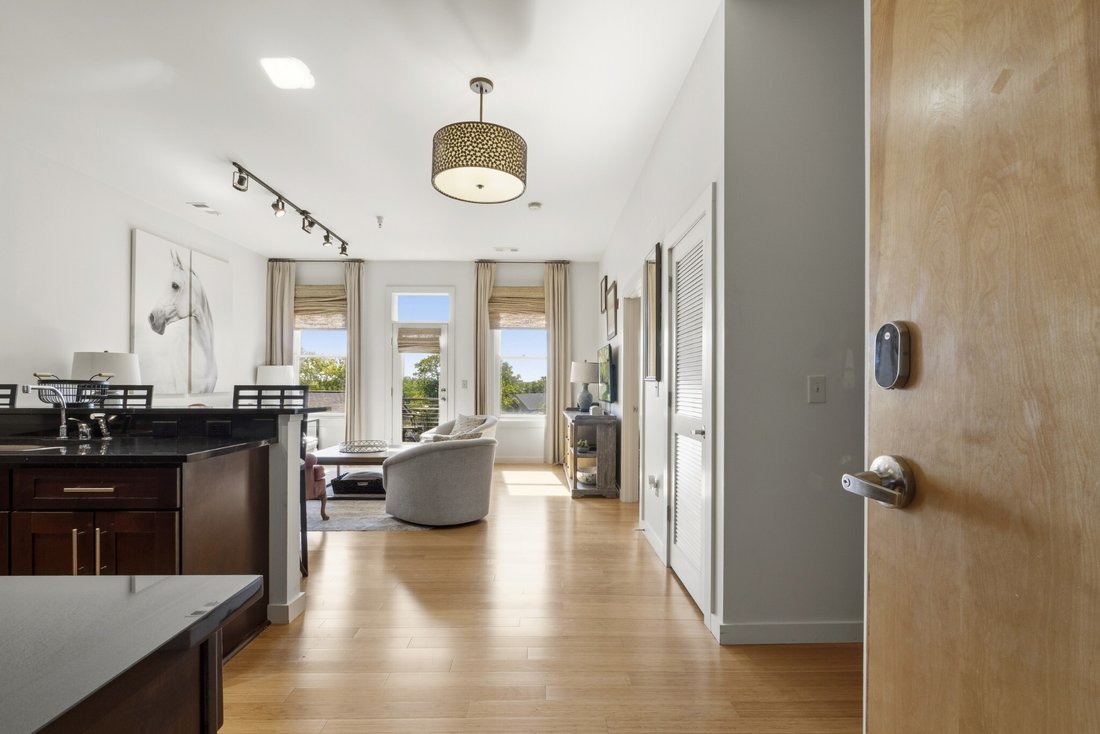 Condo in Nashville, Tennessee, United States 3 - 18264570