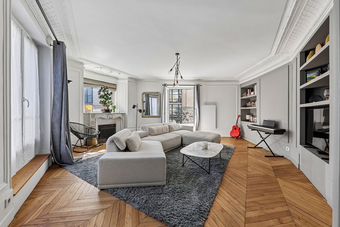 Apartment in Grange Aux Belles-Terrage, Paris 10e Arrondissement, Paris 2 - 18261310