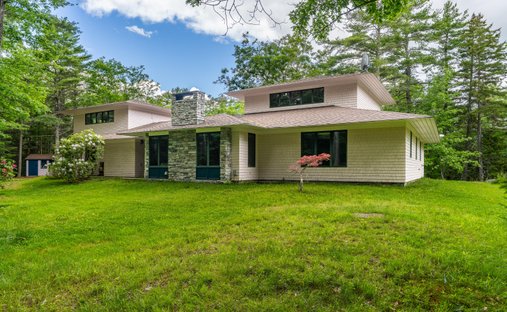 House in Wiscasset, Maine, United States 1