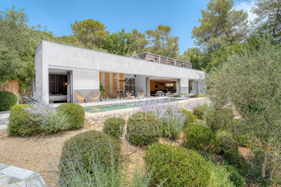 Villa in Valbonne, Provence-Alpes-Côte d'Azur, France 1 - 18109094