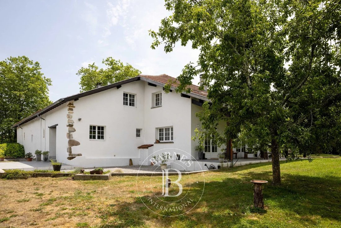 Estate in Bardos, Nouvelle-Aquitaine, France 5 - 18262265