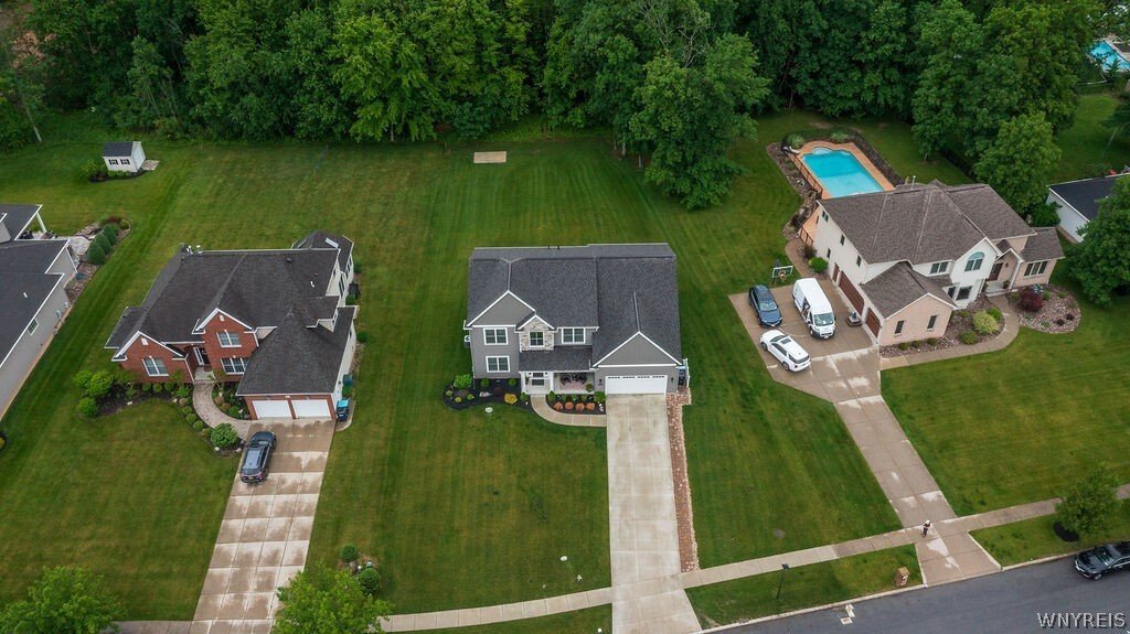 Tonawanda Town, New York, United States 2 - 18261518