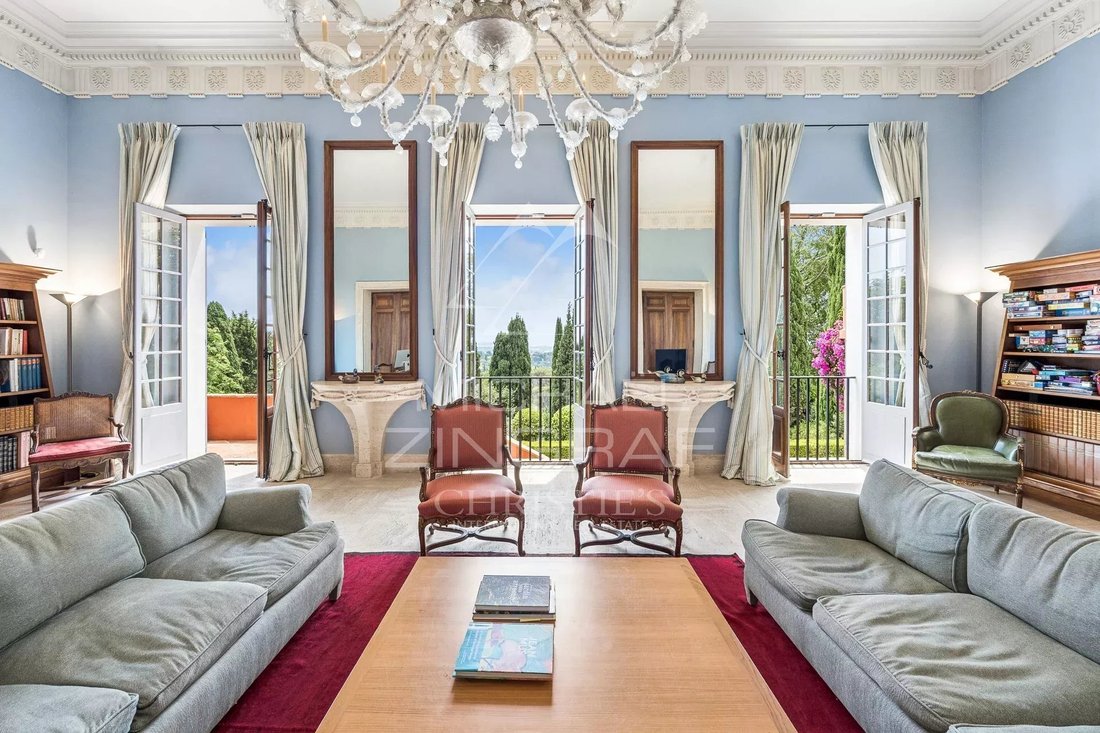 Estate in Grasse, Provence-Alpes-Côte d'Azur, France 4 - 11555262