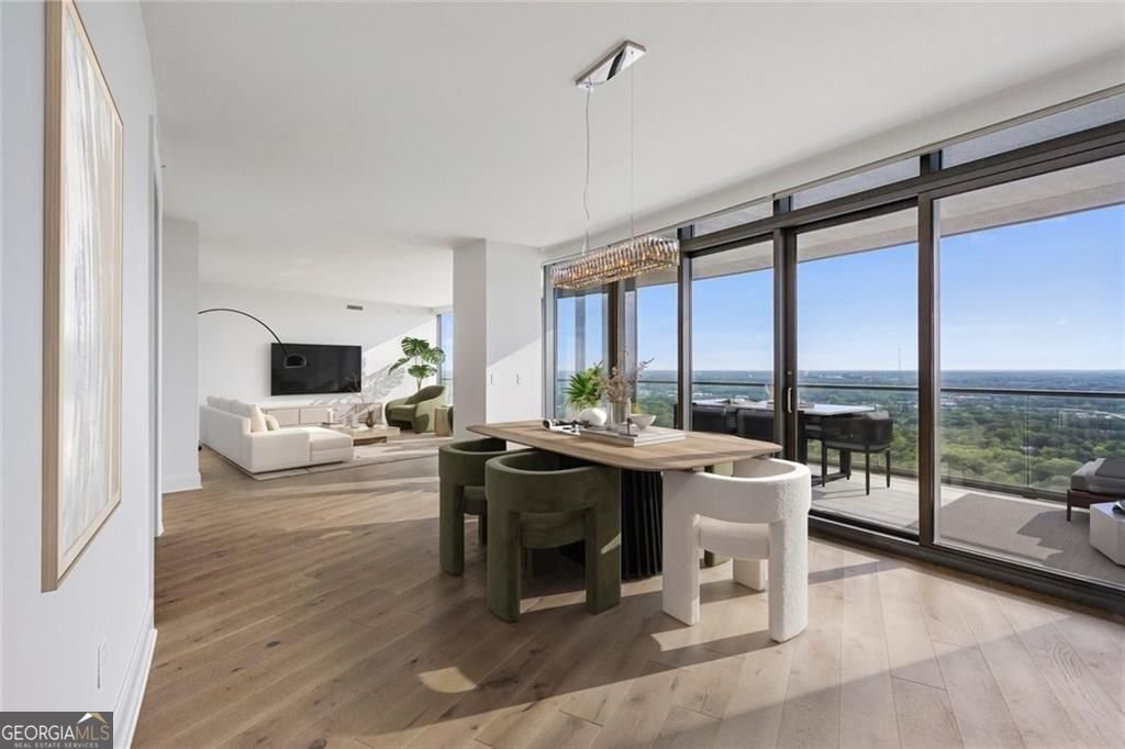 Condo in Atlanta, Georgia, United States 2 - 17866072