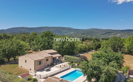 Casa en Fayence, Provenza-Alpes-Costa Azul, Francia 1