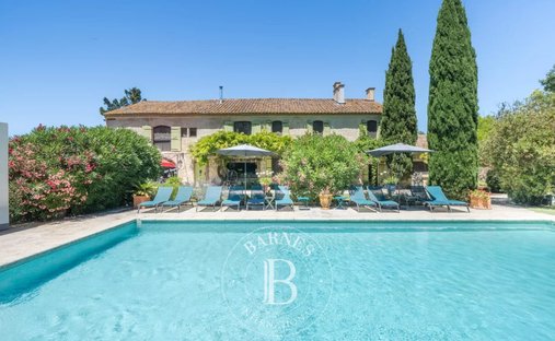 Maison à Arles, Provence-Alpes-Côte d'Azur, France 1
