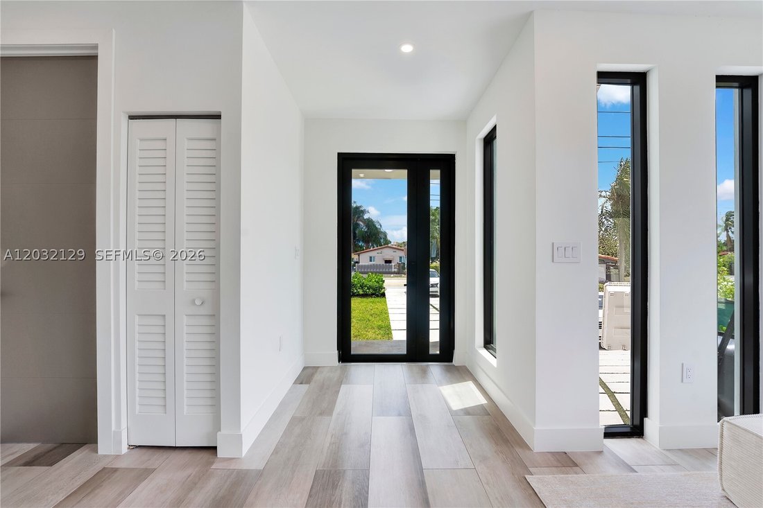 House in Hollywood, Florida, United States 2 - 18098523