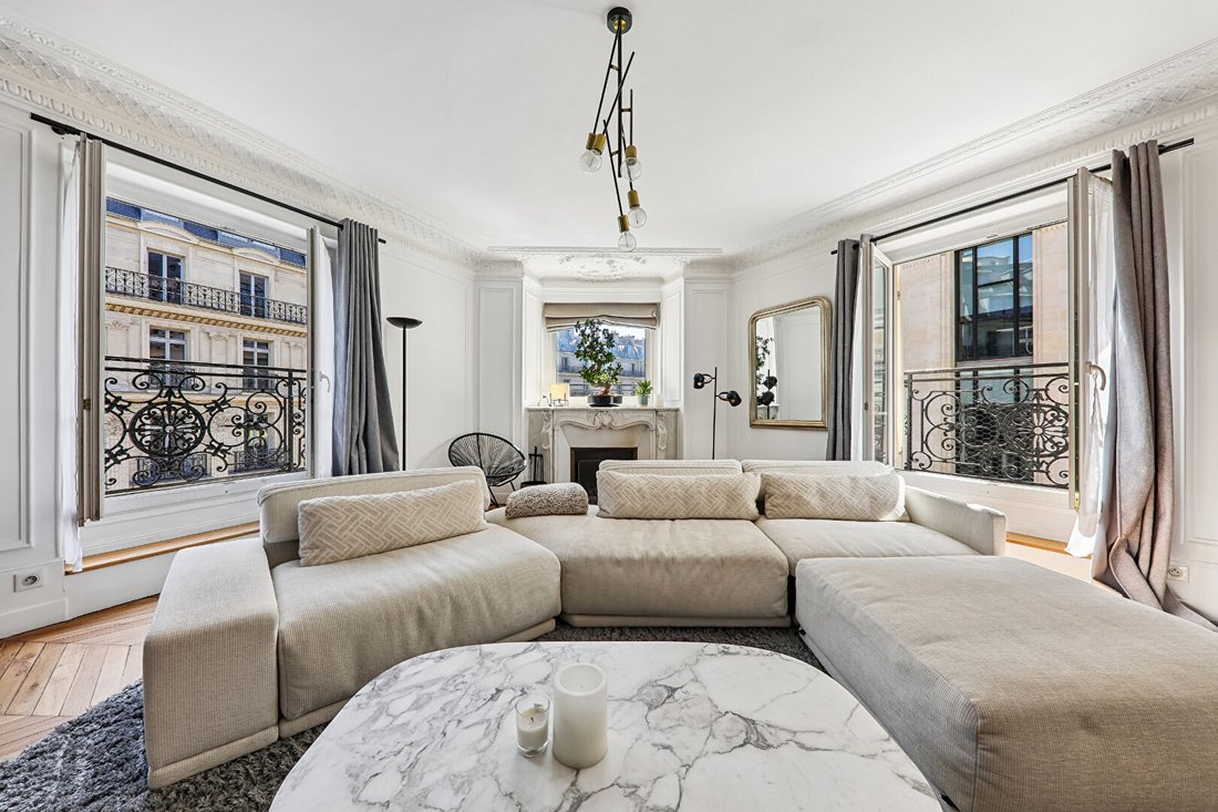 Apartment in Grange Aux Belles-Terrage, Paris 10e Arrondissement, Paris 1 - 18261310