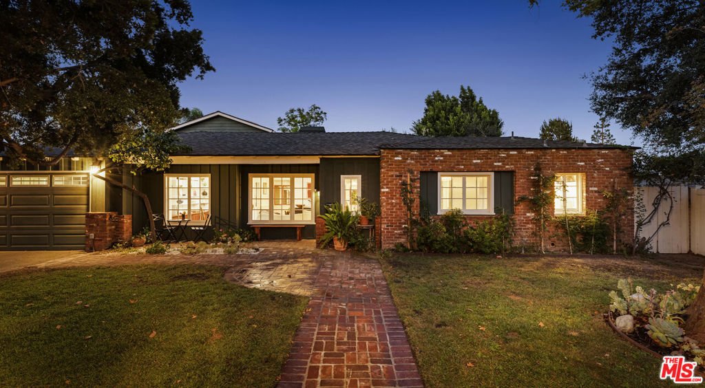 House in Los Angeles, California, United States 2 - 18263743