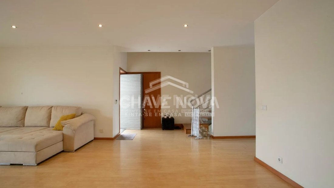 House in Oliveira do Douro, Porto District, Portugal 5 - 18261014