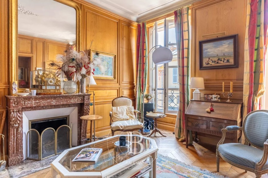 Apartment in Notre Dame, Versailles, France 5 - 18261942