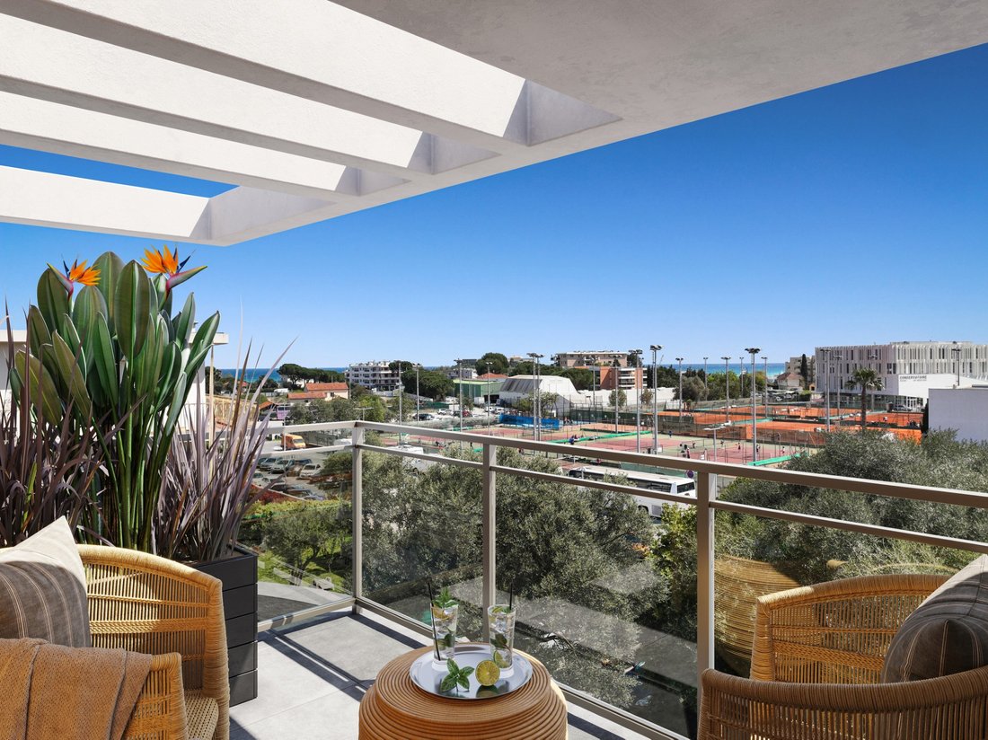 Penthouse in Fontmerle, Antibes, France 1 - 18265848