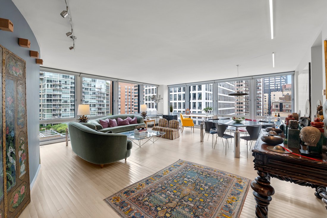 Co Op in Chicago, Illinois, United States 3 - 18265642