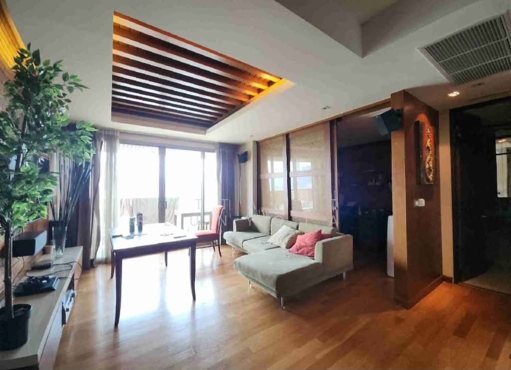 Condo in Khlong Toei, Krung Thep Maha Nakhon, Thailand 3 - 18262418
