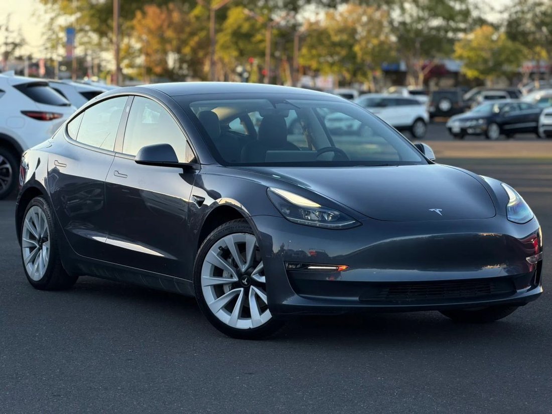 Sedan in Sacramento, CA, United States 3 - 18262600