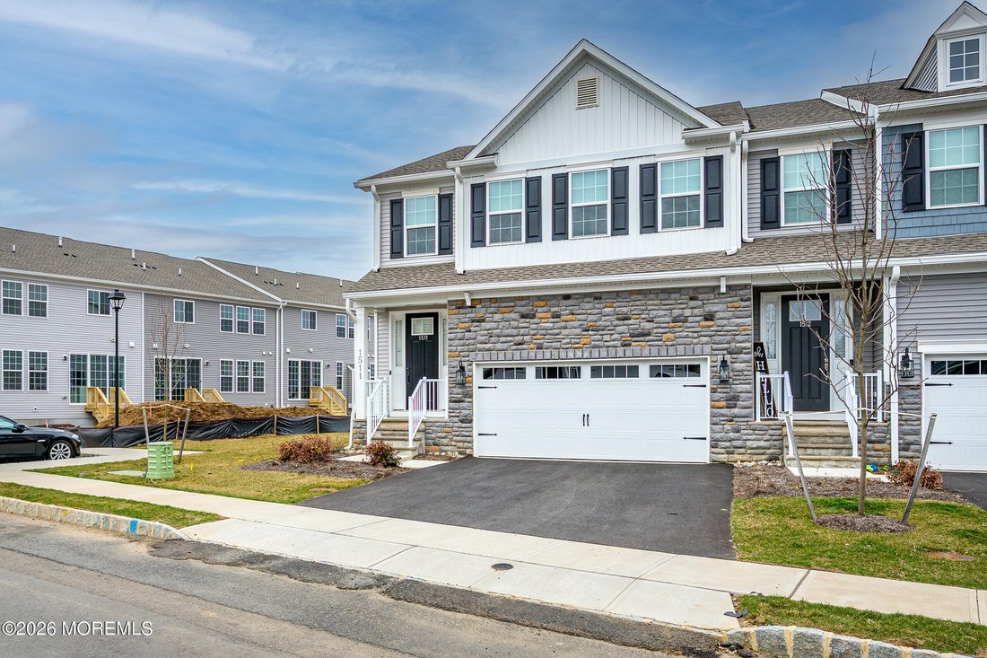 Condo in Manalapan Township, New Jersey, United States 3 - 18260503