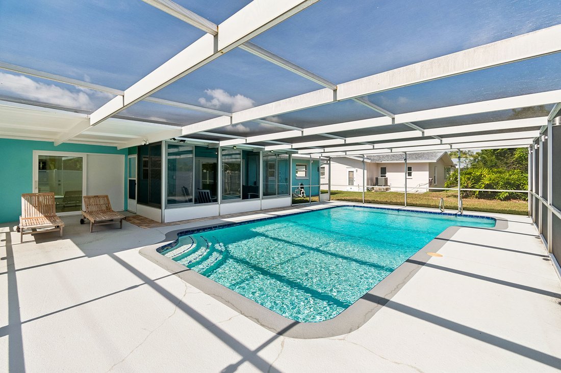 House in St. Petersburg, Florida, United States 4 - 18260072
