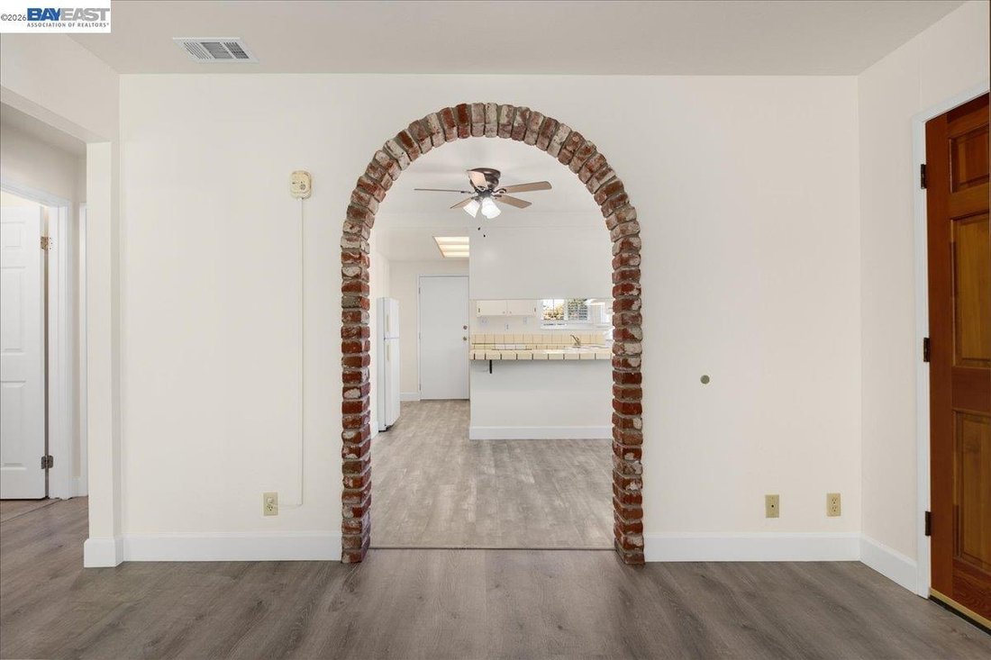 House in Hayward, California, United States 5 - 18263751